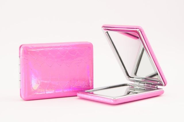 OGLEDALO COSMETIC MIRROR CETVRTASTO 4
